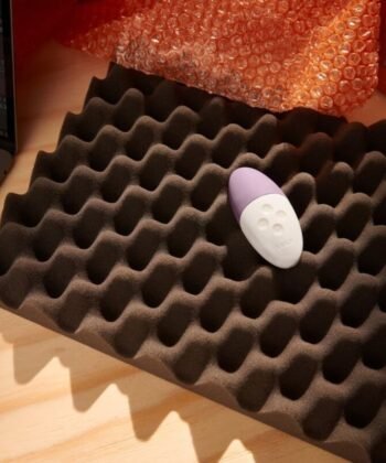 Visão alternativa de LELO - SIRI 3 MASSAGEIRO DE CLITÓRIS CALM LAVENDER