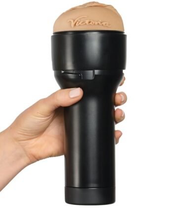 KIIROO - FEEL VICTORIA JUNE MASTURBADOR