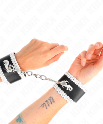 KINK - PULSO PRETO COM RENDA DECORADA BRANCA AJSUÁVEL 20-23 CM X 5,5 CM