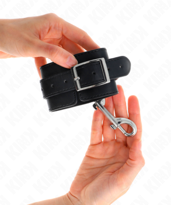 KINK - RETENÇÕES DE PULSO - LINHA DE REBITES ÚNICOS PRETO AJUSTÁVEL 17-28 CM X 5 CM - Imagem 4
