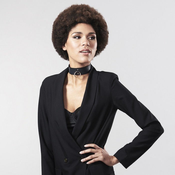 BIJOUX INDISCRETS MAZE - COLAR PRETO COM ALA - Imagem 5