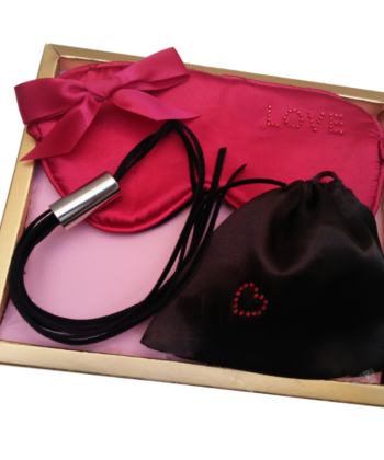 Alternative view of INEDIT - KIT DE CHICOTE DOMINATRIX